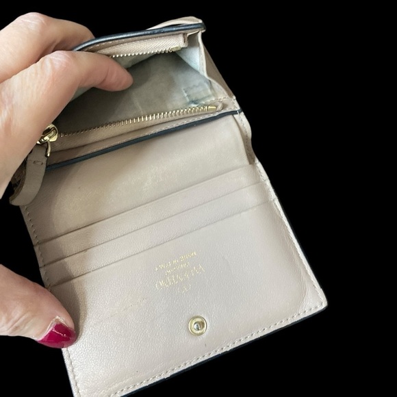 Valentino Garavani Wallet - Picture 2 of 7